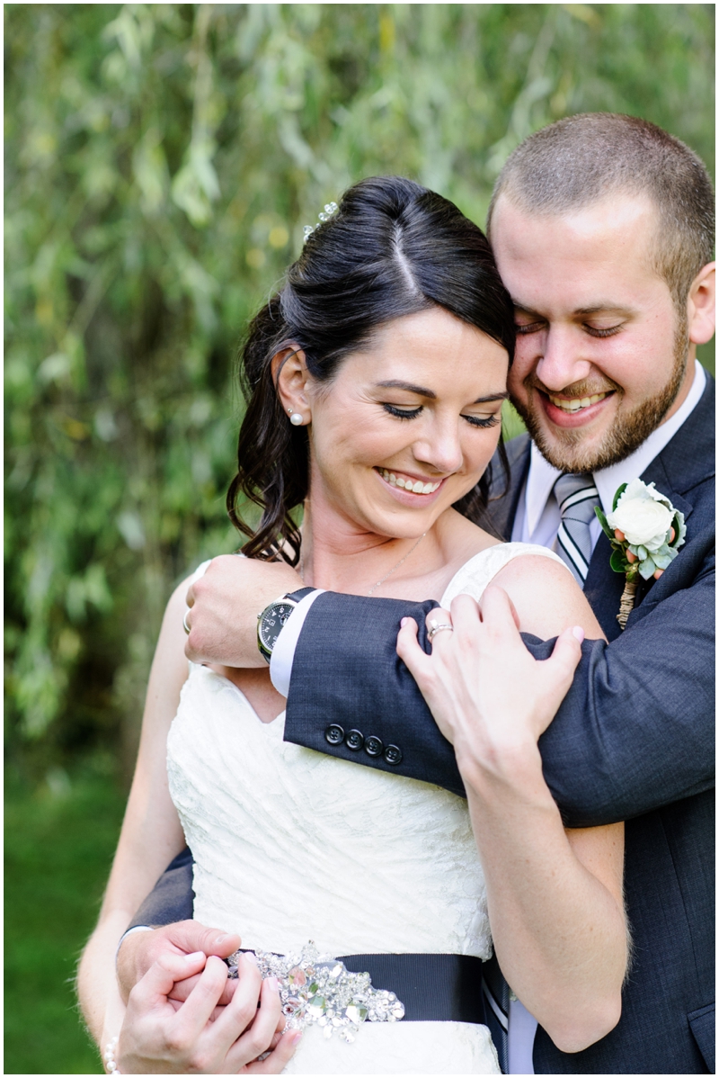 bride and groom riverdale manor
