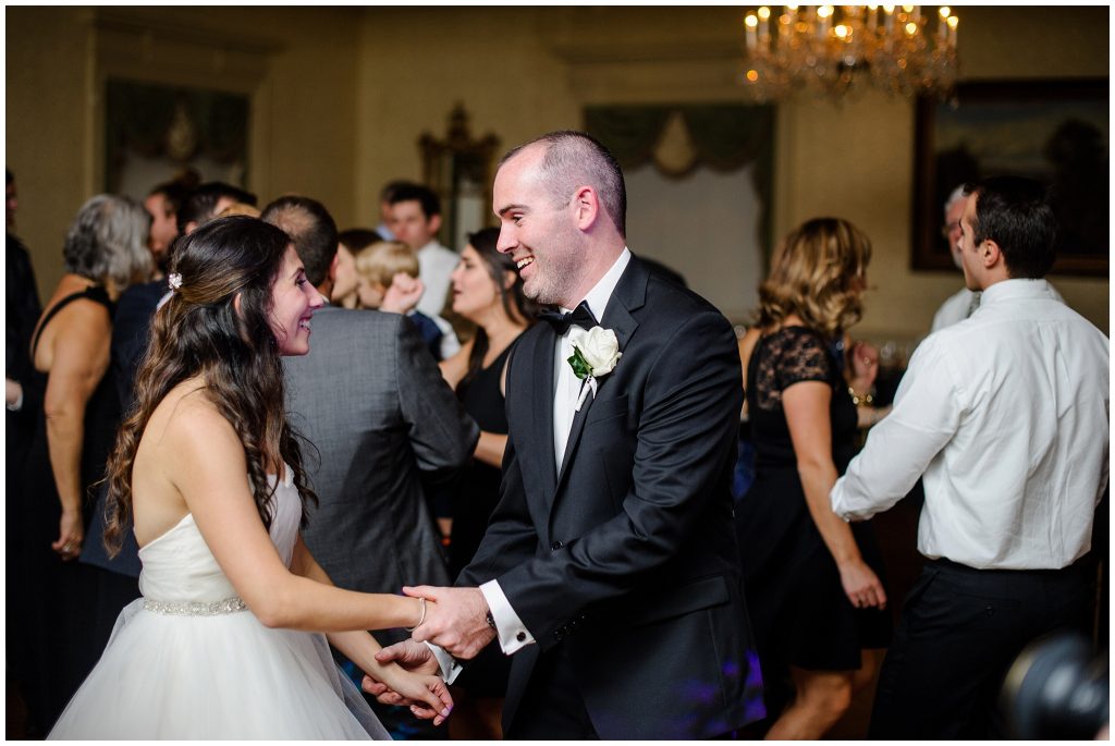 pittsburgh-field-club-wedding-pictures-169