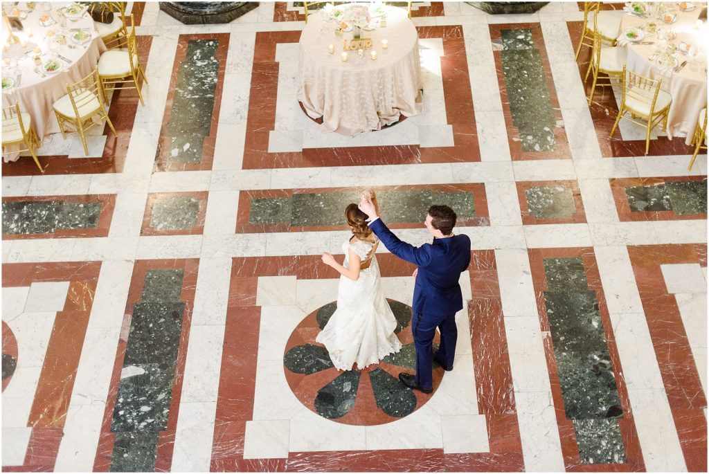 carnegie-music-hall-foyer-wedding-photos-170